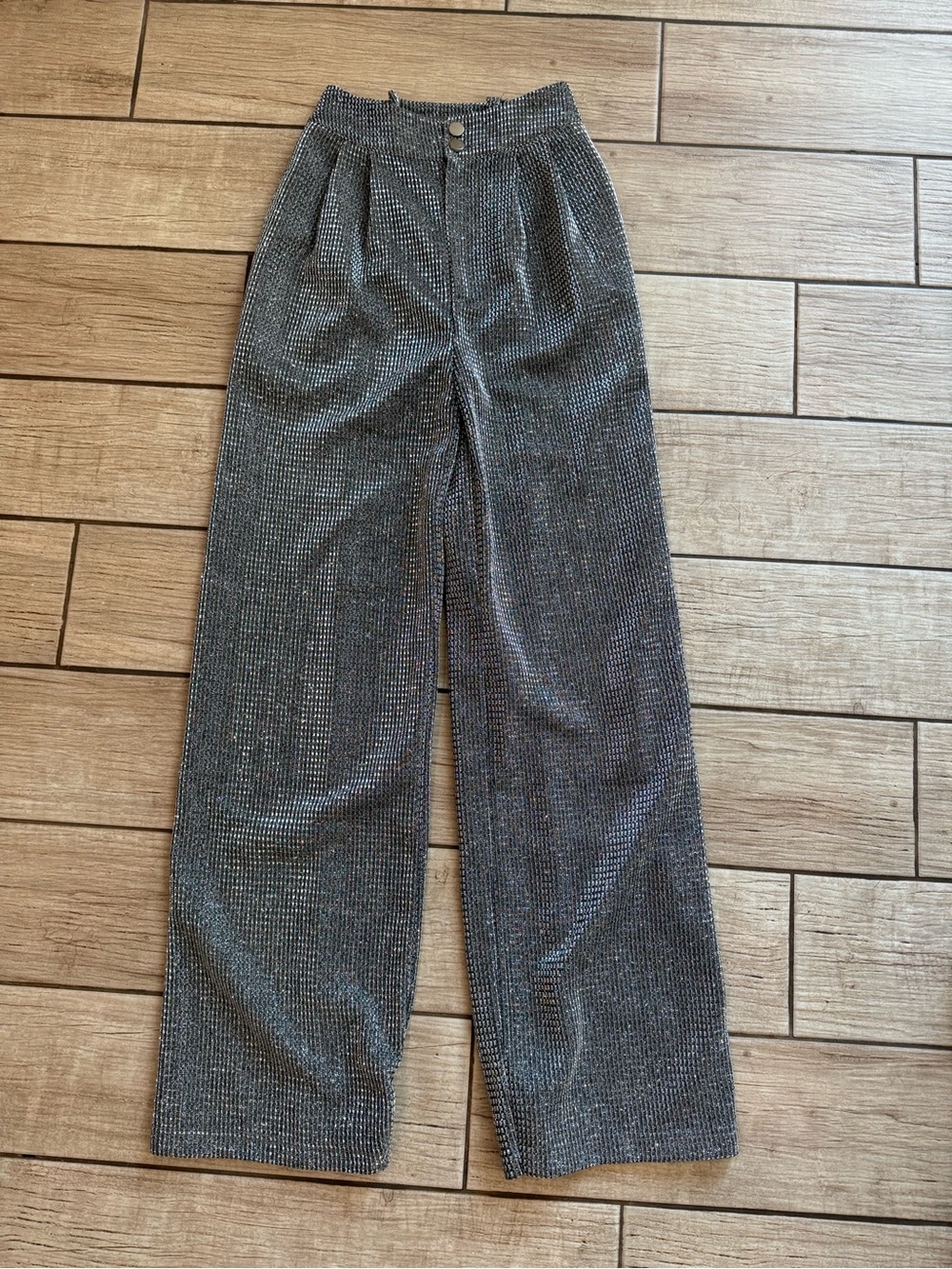 Sans Souci Silver Metallic Wide-Leg Pants
